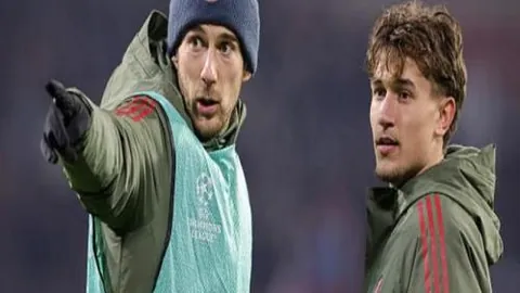 春锦赛蝶泳项目张雨霏未进决赛，王一淳夺冠，余依婷夺银，赛况突变